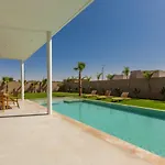 Villa Seyana Piscine Chauffee, Sans Vis A Vis