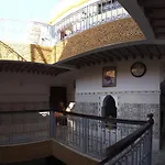 Riad Rayan\'S Guests