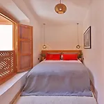Riad The Milestone