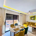L\'Oasis Lumineux Avec Piscine Et Terrasse