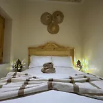 Riad Flottement Des Songes