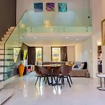 Lux 2Br Loft - Oliver Palm