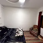 Suite 1