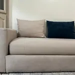 Airport Apartment 5 Minutes Walk, Perfect For Early & Late Flights