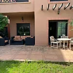 A Cosy Maison Avec Un Acces Direct A La Piscine