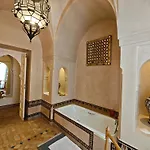 Marrakech, Villa 7 Harmonia, Pour 6 Personnes Avec Piscine Privee