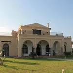 Villa Romanouk