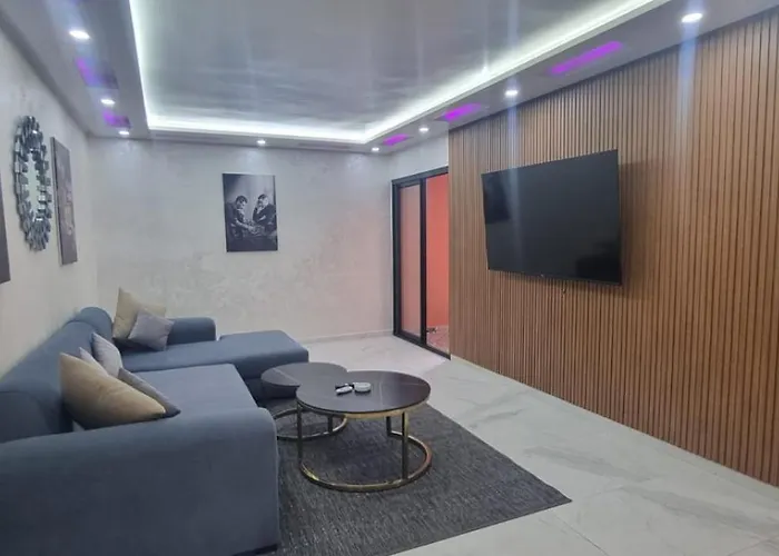 Kech Vacations Luxury Friendly 2 Bedroom Apartment