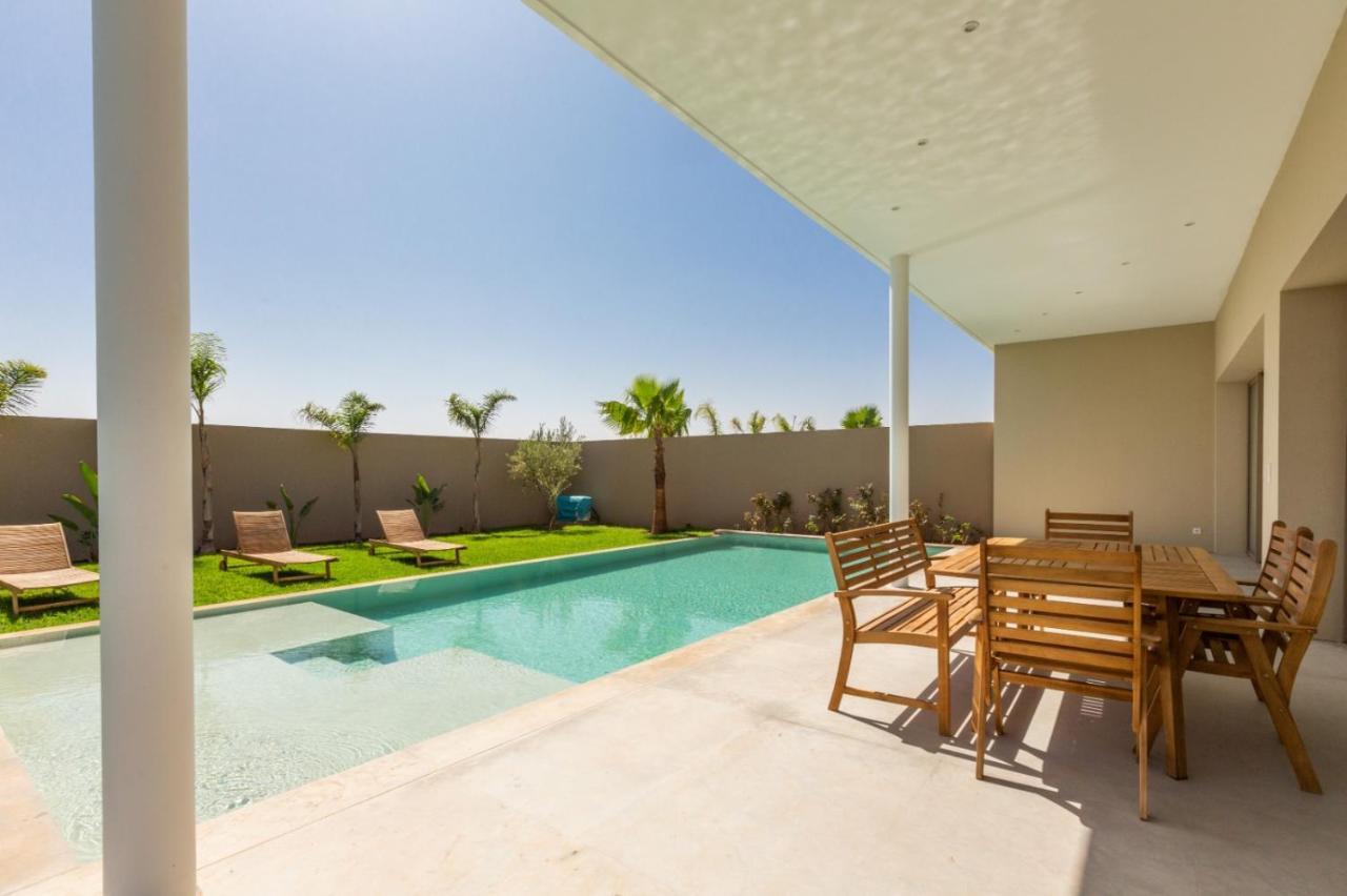 Villa Seyana Piscine Chauffee, Sans Vis A Vis
