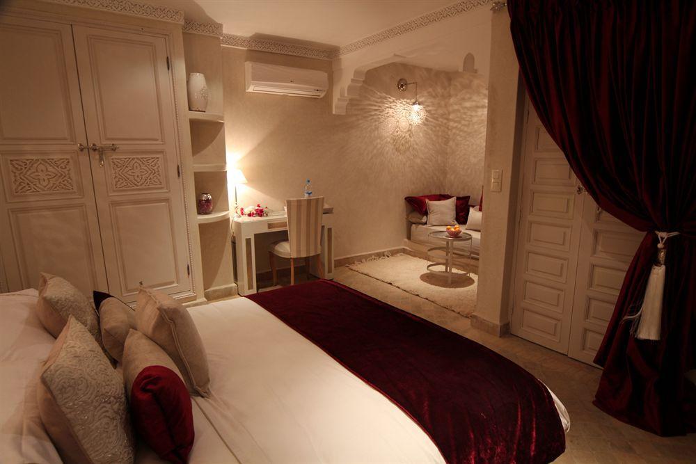 Jona Riad 4*