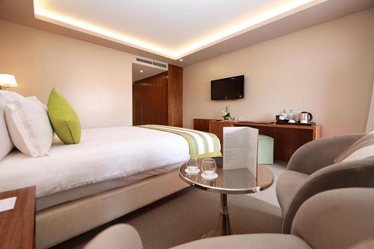 Kenzi Farah Hotel 5*