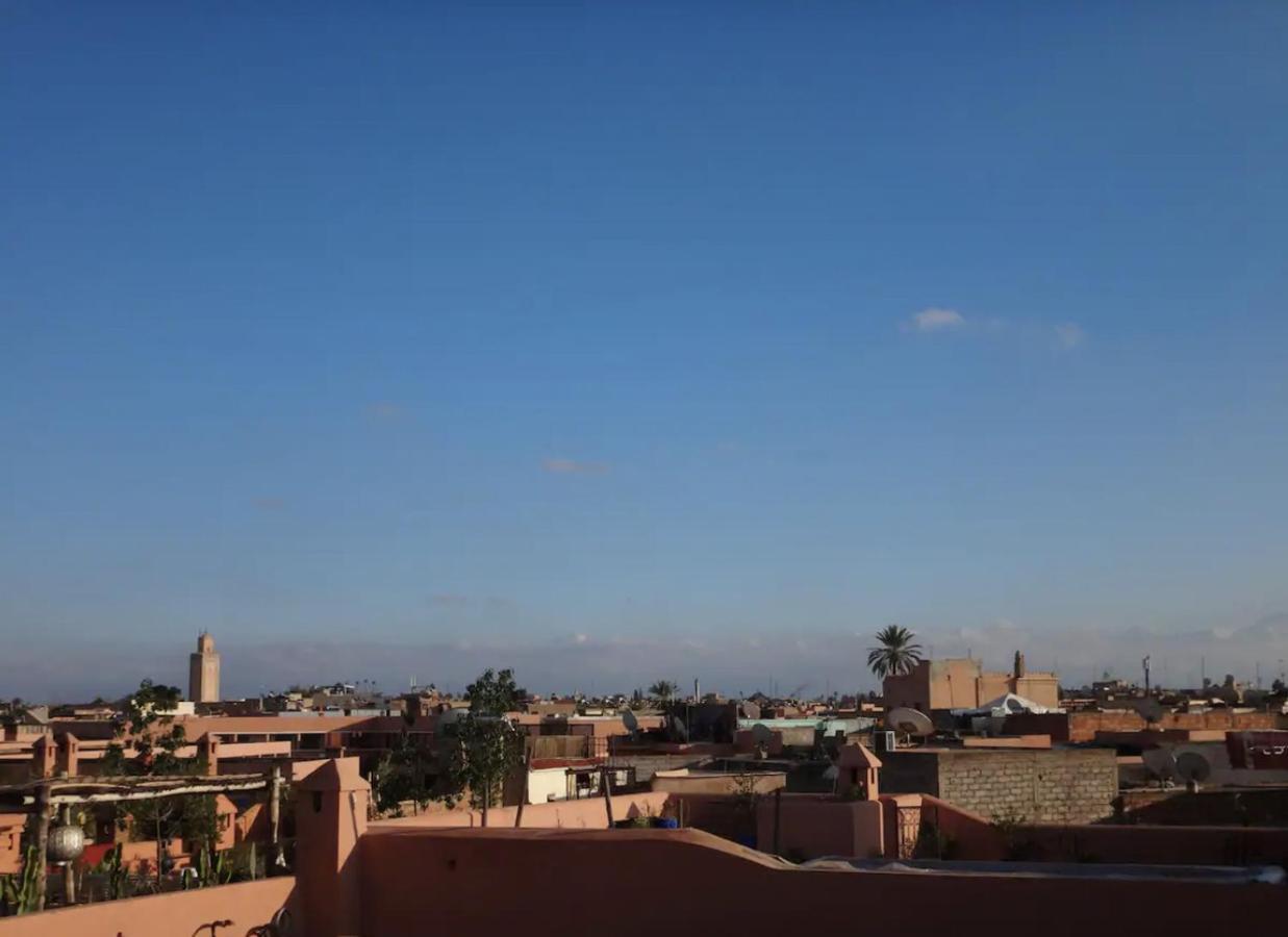 Romana