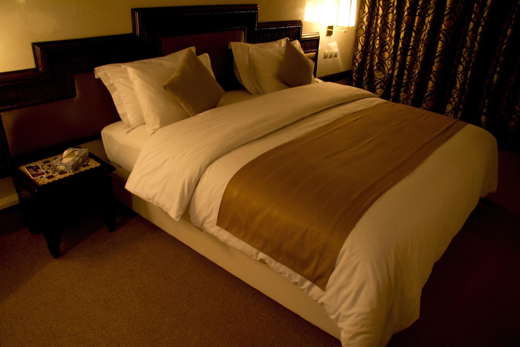 Nassim Hotel 4*
