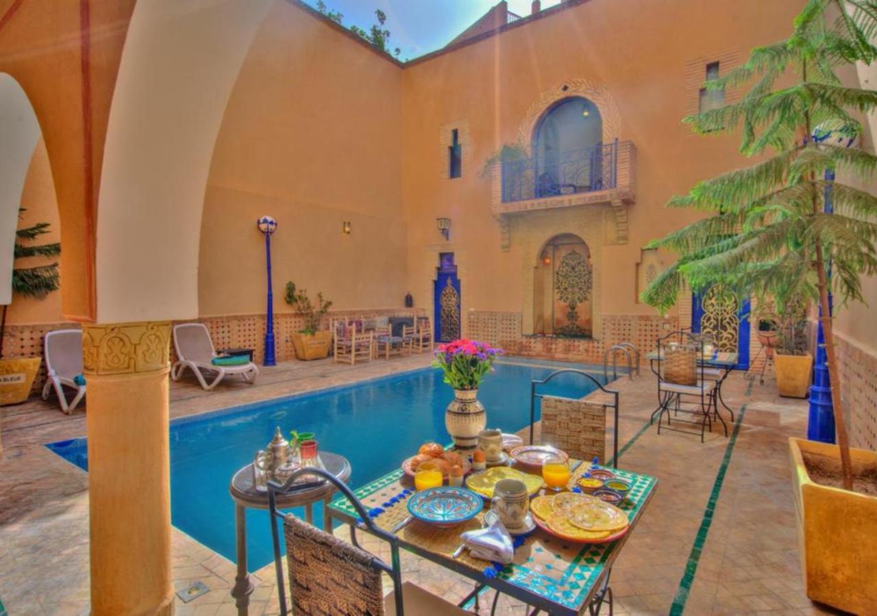 La Bleue & Bed & Breakfast