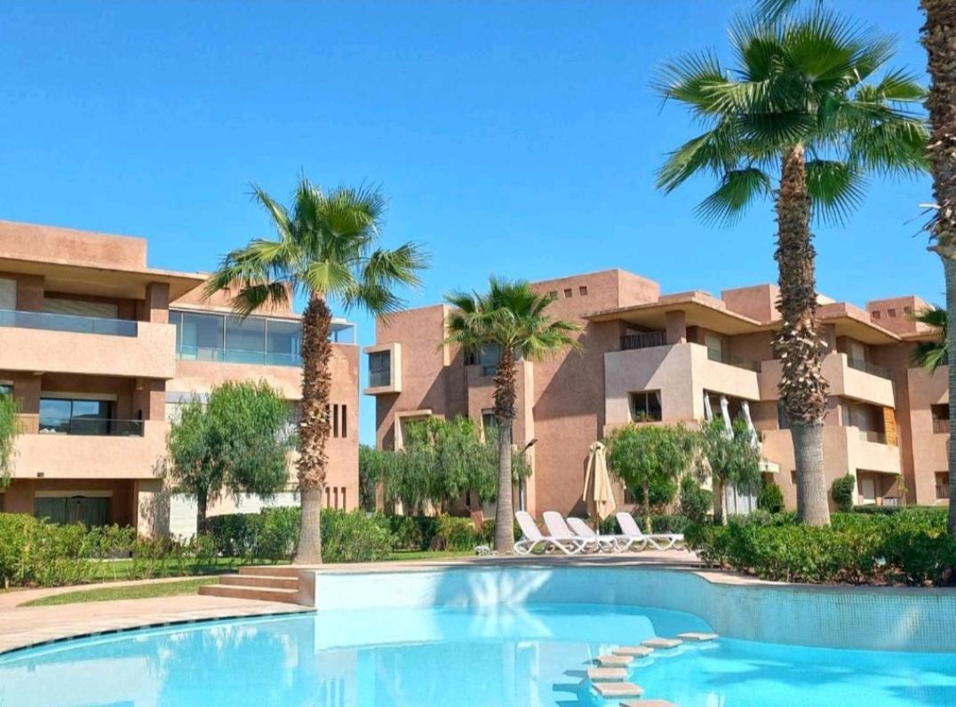 Luxury Prestigia Apartment *
