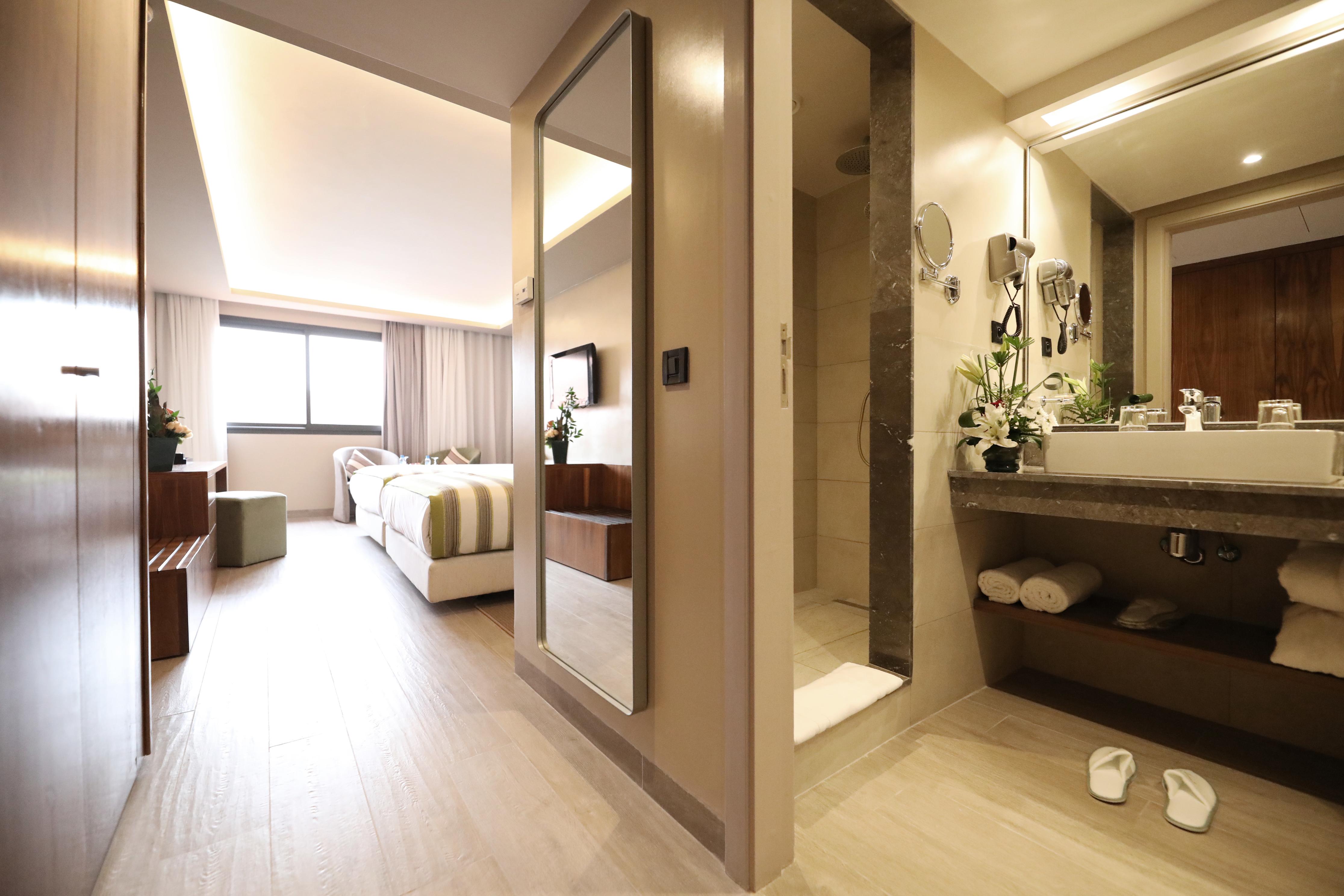 Kenzi Farah Hotel 5*