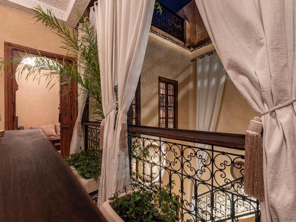 Oumnia - Emplacement - En Entier - Jacuzzi *