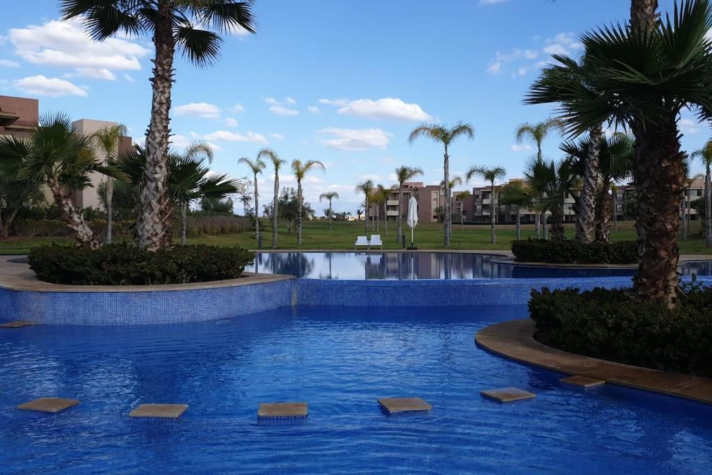 Very Charming Home, Garden, Great Location, Golf View & Direct Access Pool