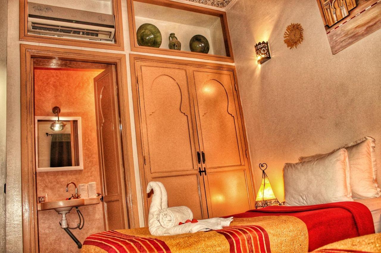 Bed & Breakfast Dar Nakhla & Rooftop Jacuzzi Marrakesh