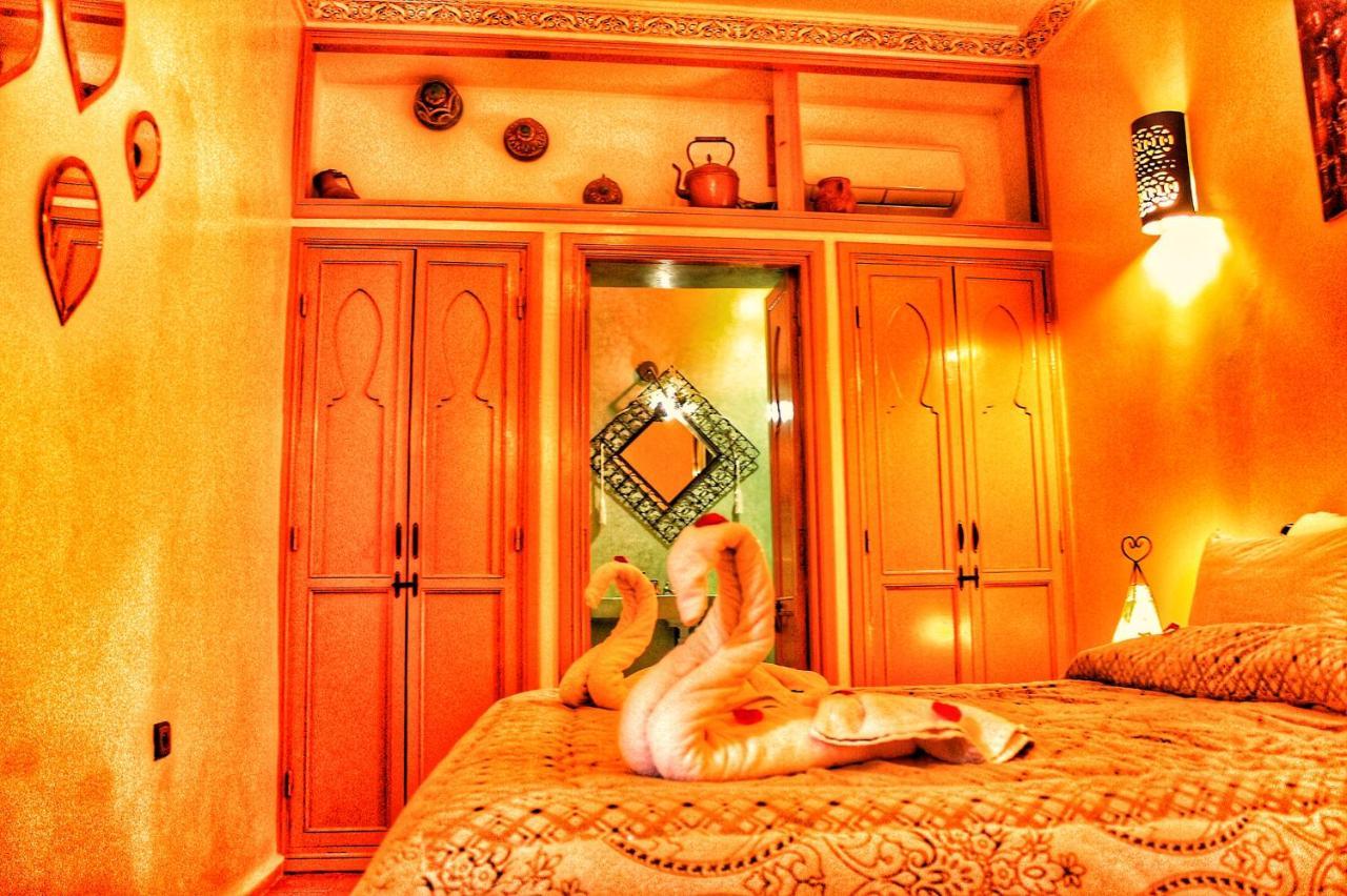 Bed & Breakfast Dar Nakhla & Rooftop Jacuzzi Marrakesh