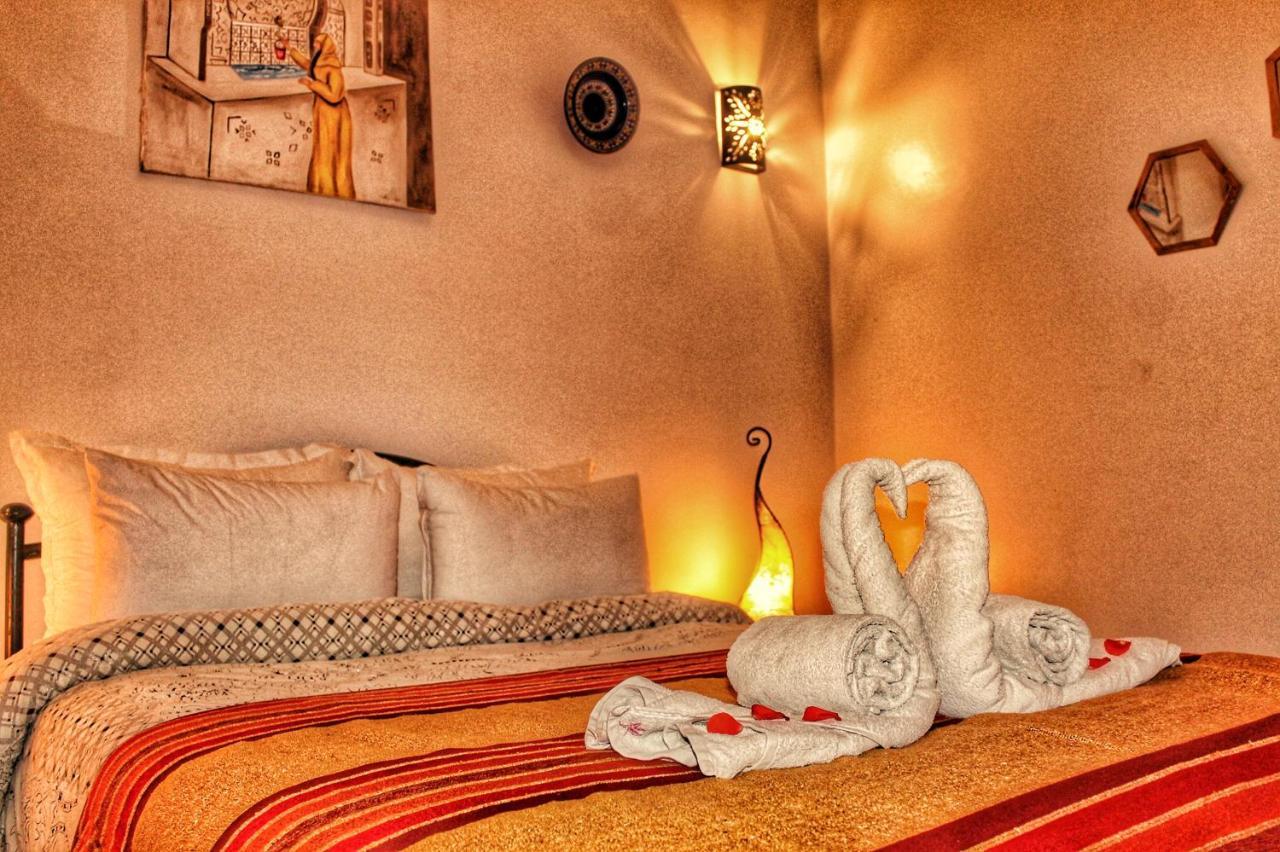 Dar Nakhla & Rooftop Jacuzzi Bed & Breakfast *