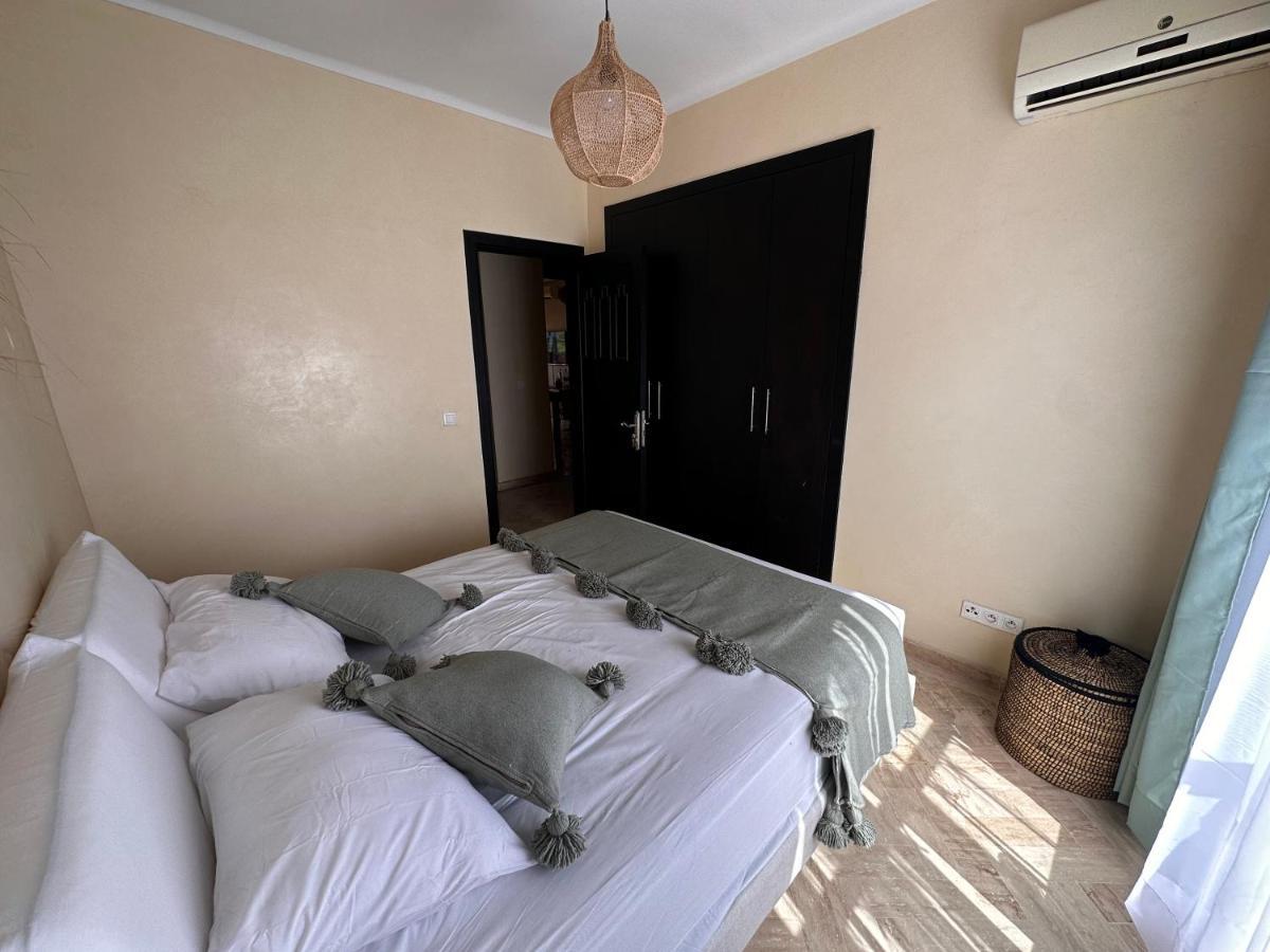 Palm View Apartment