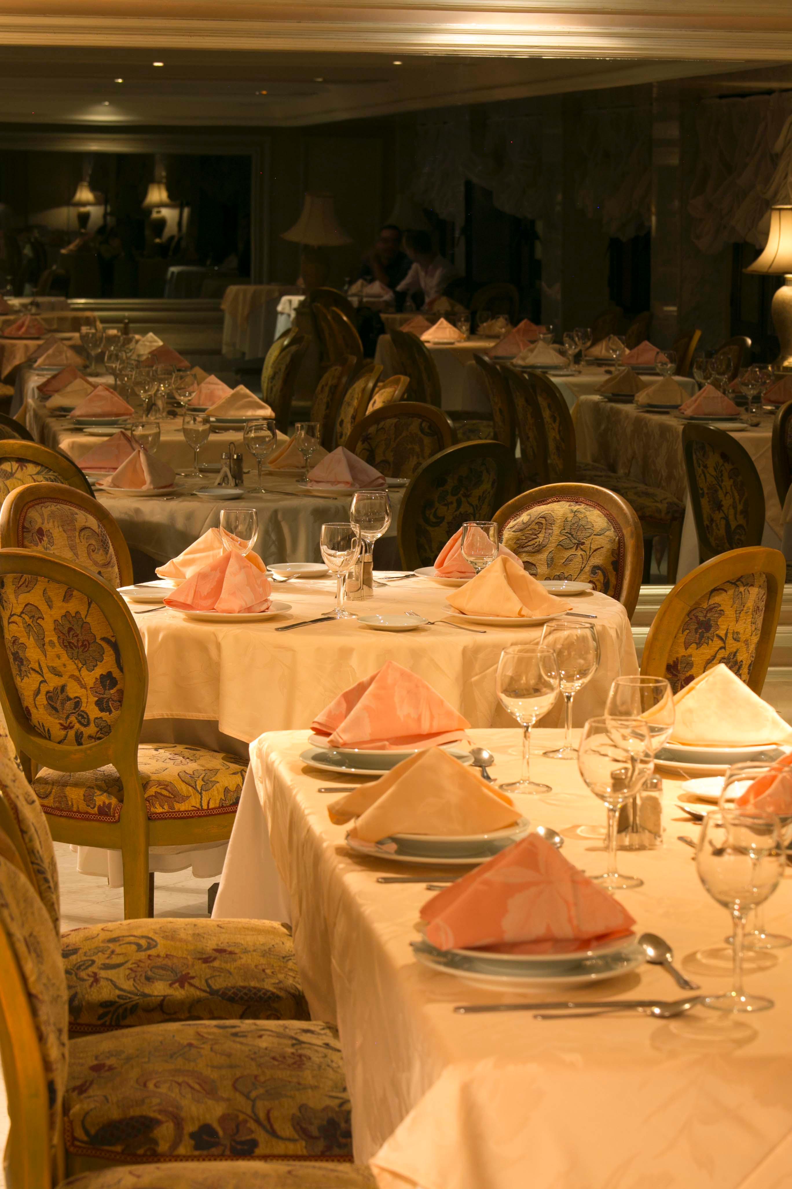 Nassim Hotel 4*