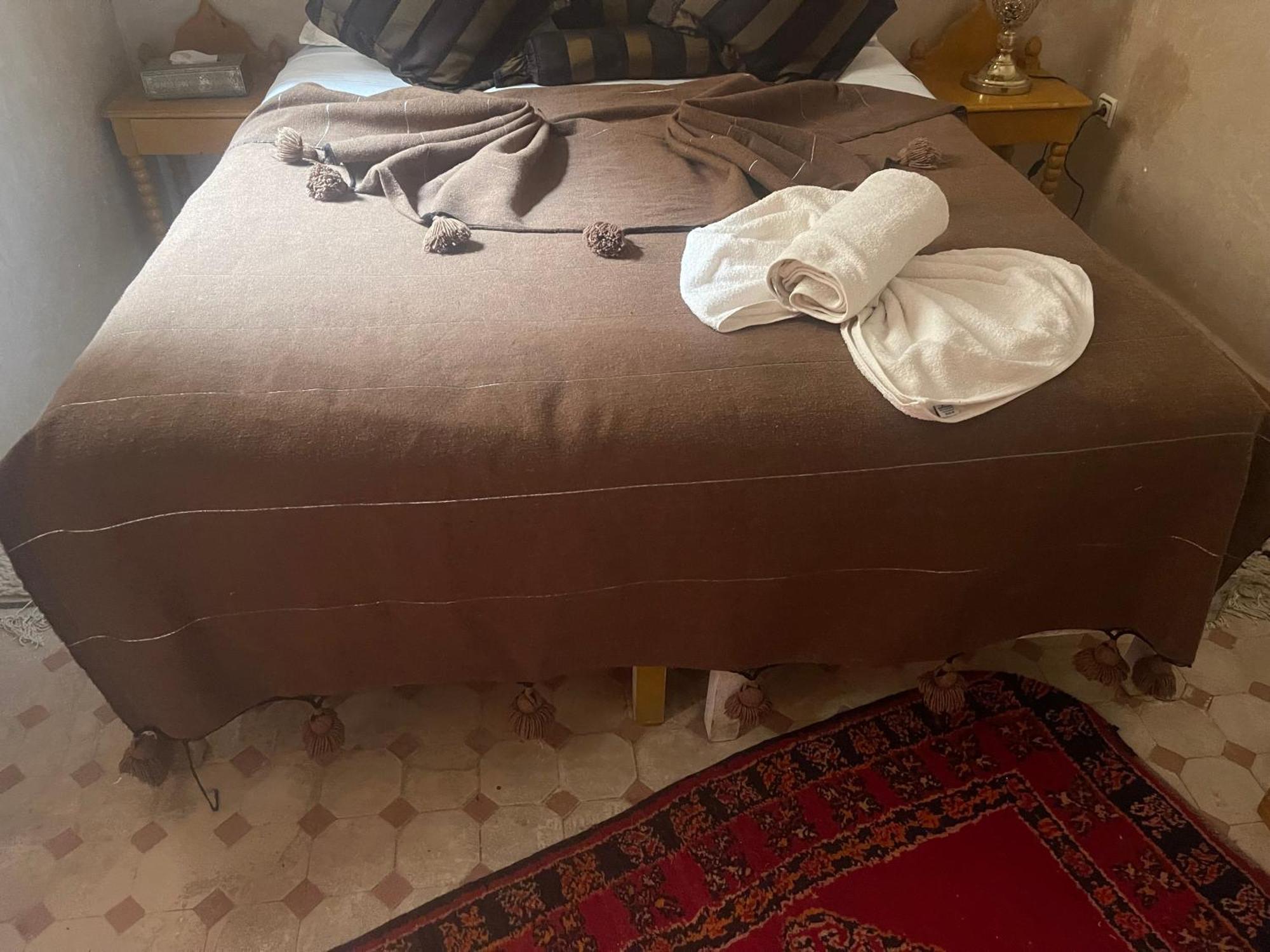 Guest house Jenan Adam 3*