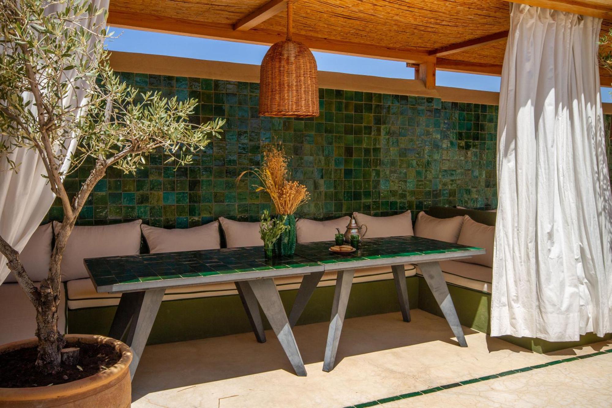 Bab 54 Guest house 4*