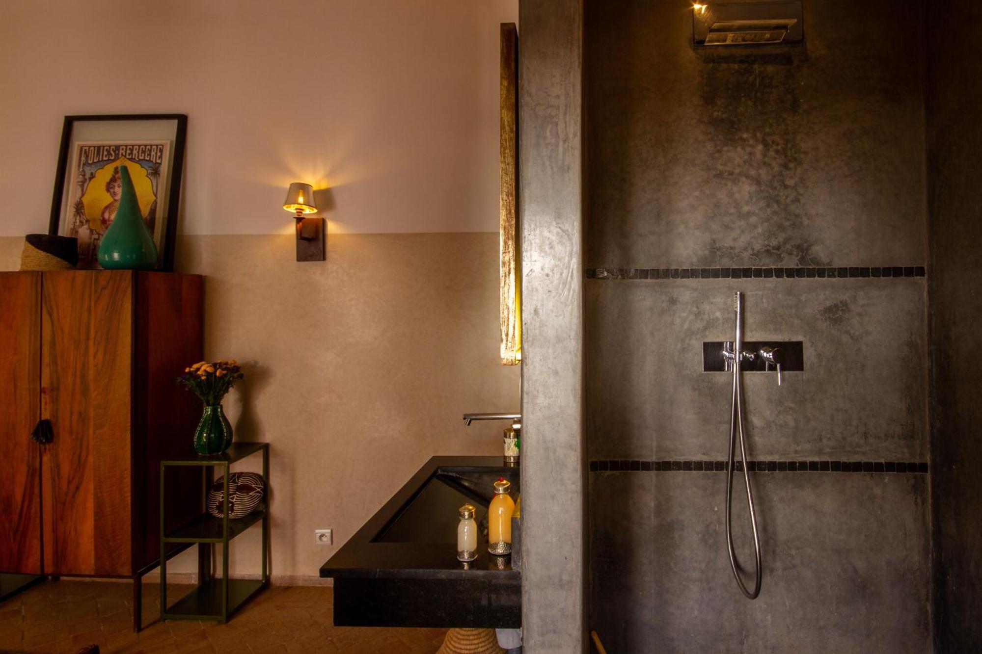 Bab 54 Guest house 4*