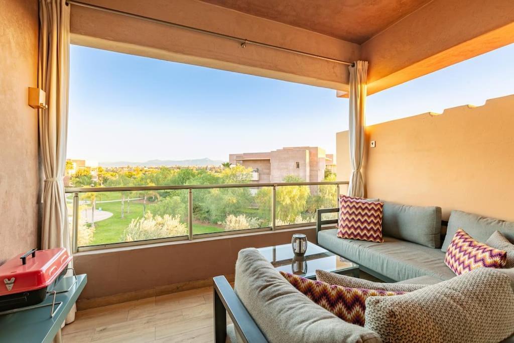 Apartment Po 10 De Luxe, Golf, Piscine & Club House *