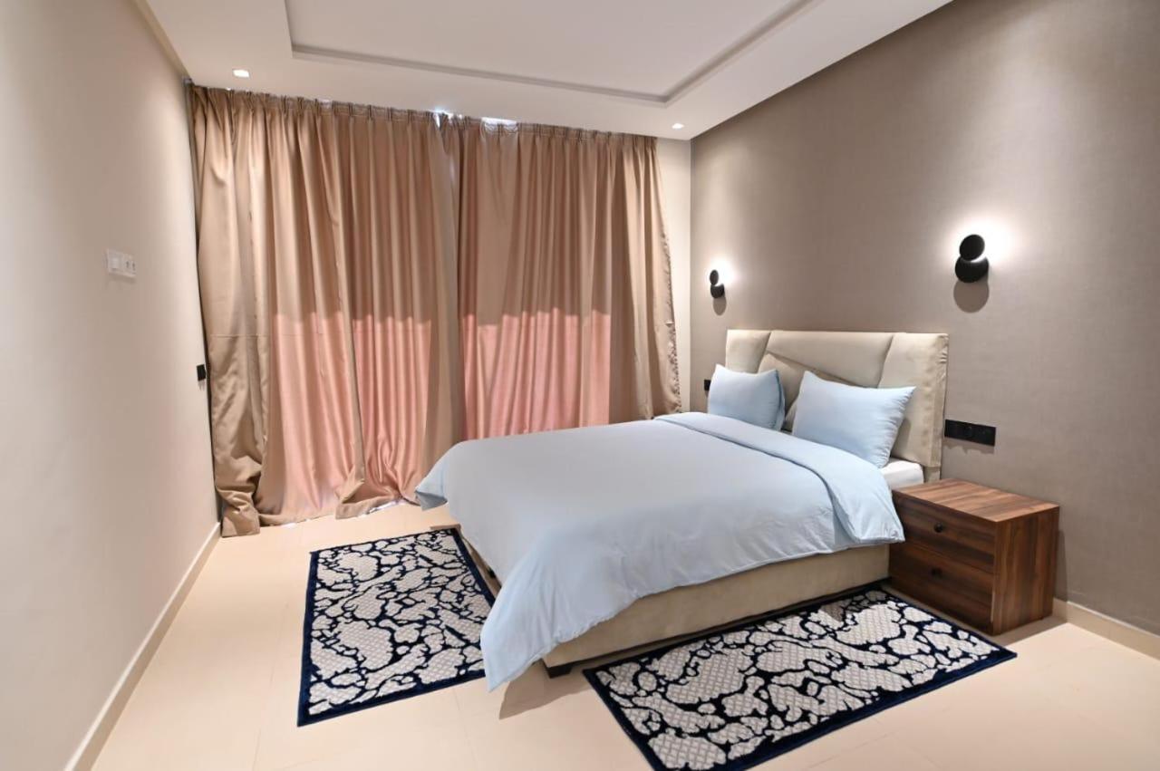 Nouriya Villa *
