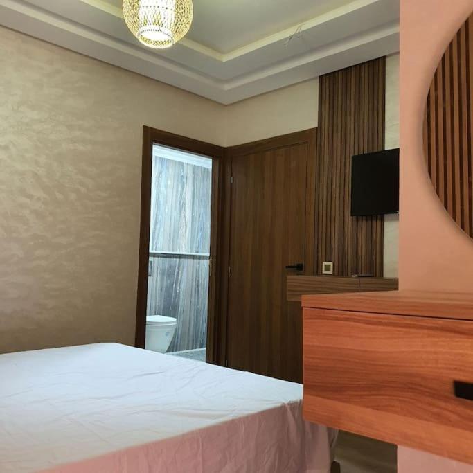 Apartment Pres Du Ibis Et Wazo Et Marjane Mall Marrakesh