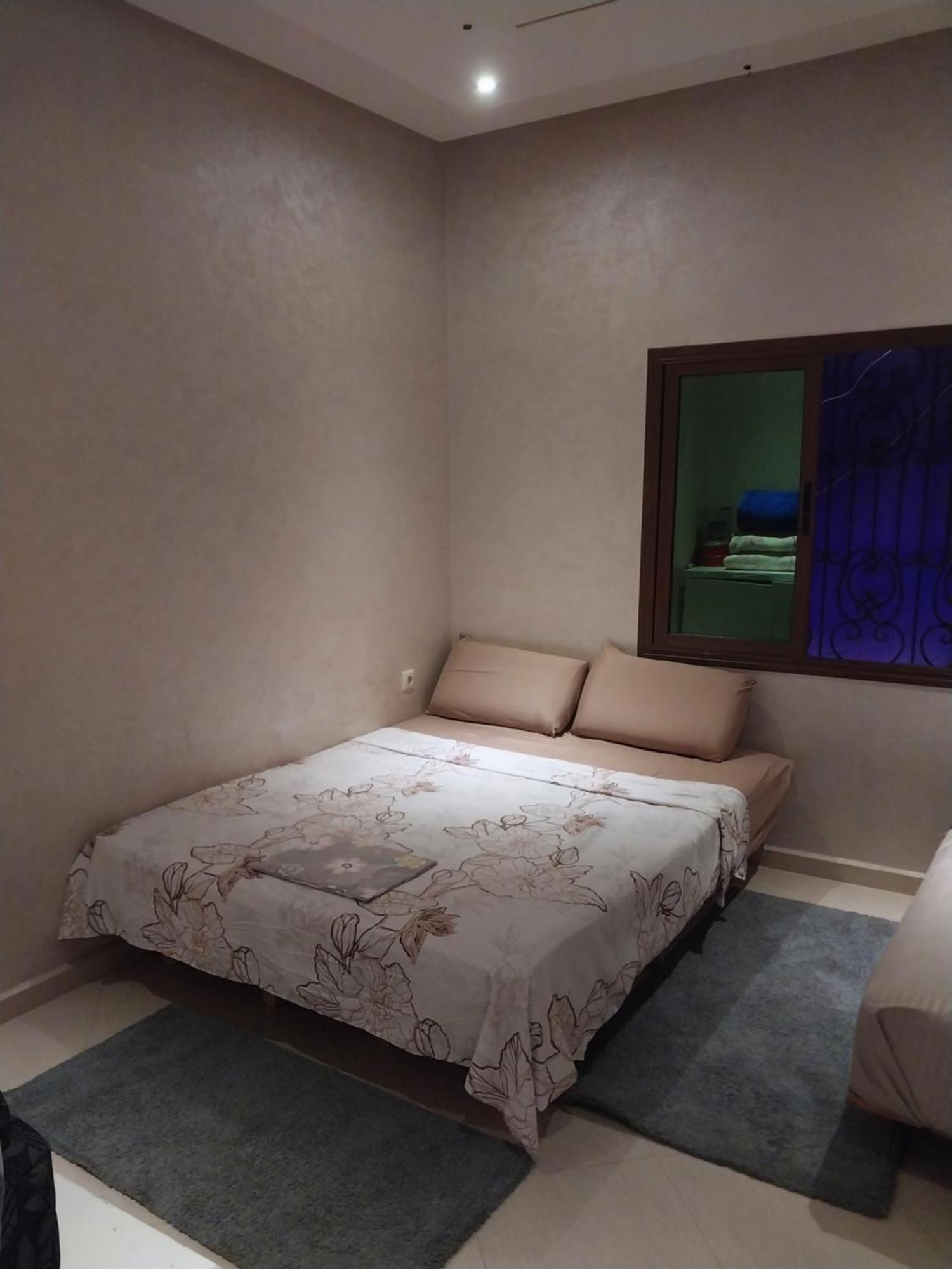 Ferme Hind , Magnifique Ferme Avec Grande Piscine Et Un Jardin Splendide Marrakesh