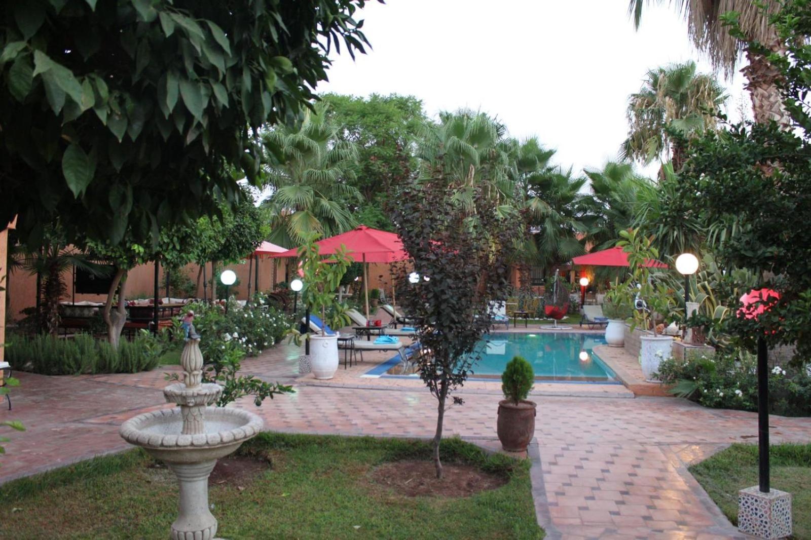 Gardens Diafa Villa *