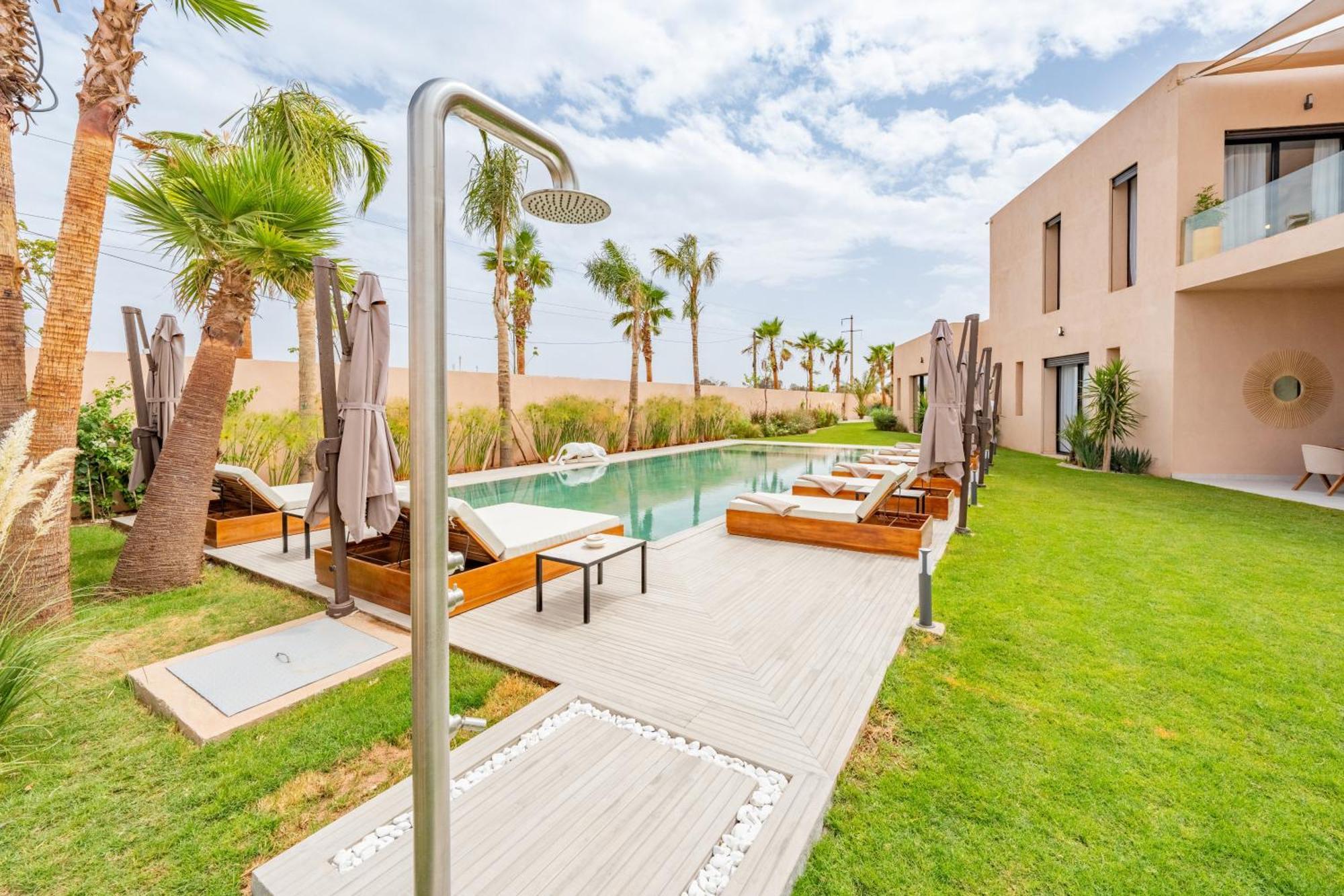 Villa Piscine, Salle De Sport Et Confort Moderne