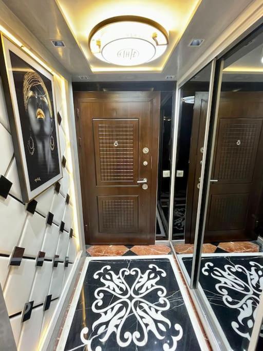 2 Luxe Contemporain Hivernage Apartment *