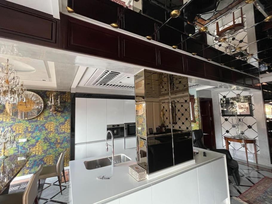 2 Luxe Contemporain Hivernage Apartment *