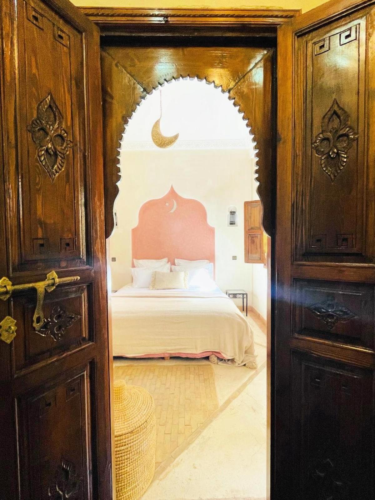 Babmoon - Private With Pool & Rooftop Riad
