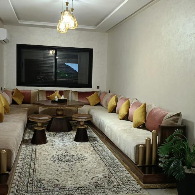 Apartment Superbe A Cote De La Gare A Gueliz Marrakech *