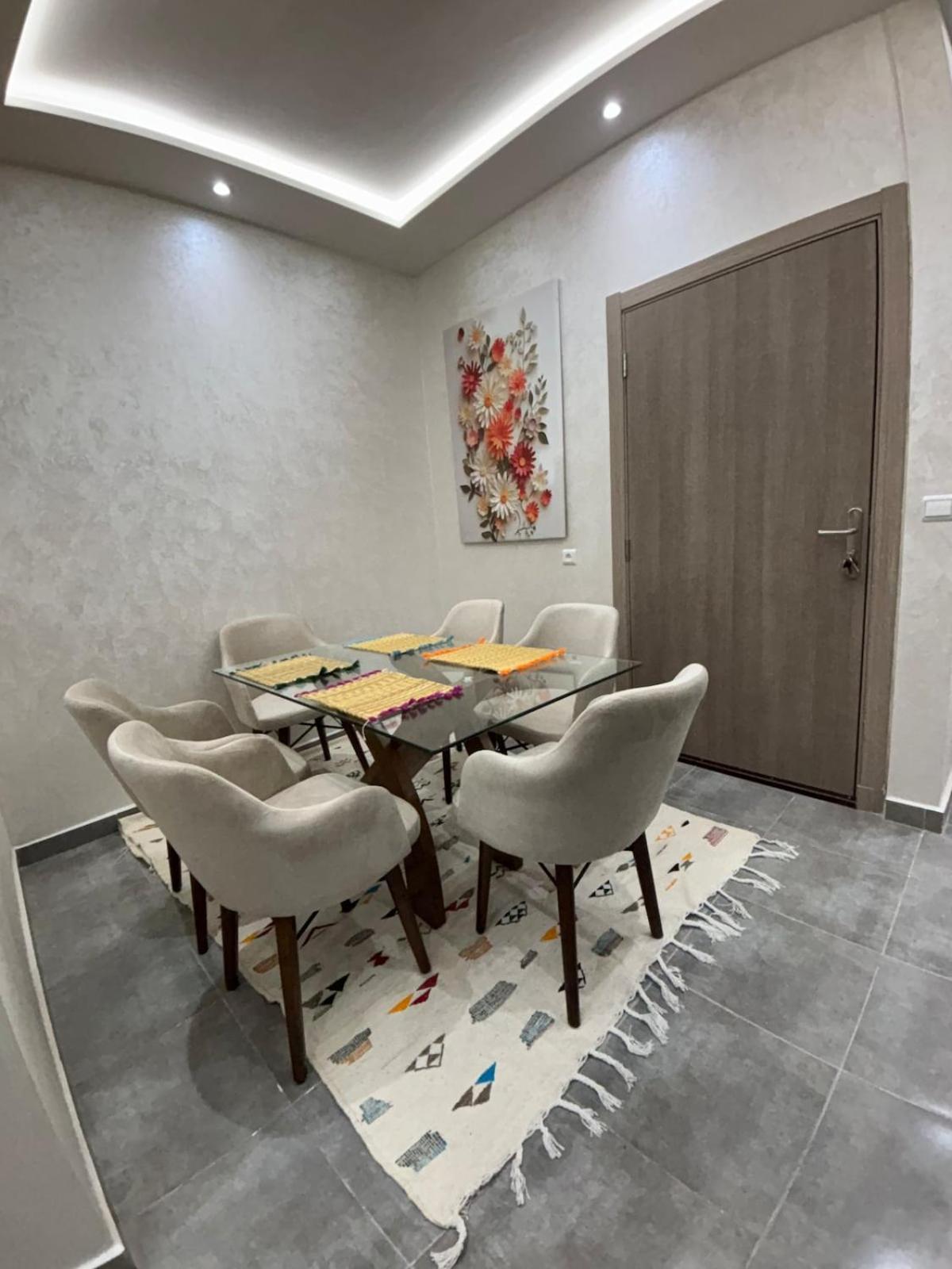 Apartment In Cherifia