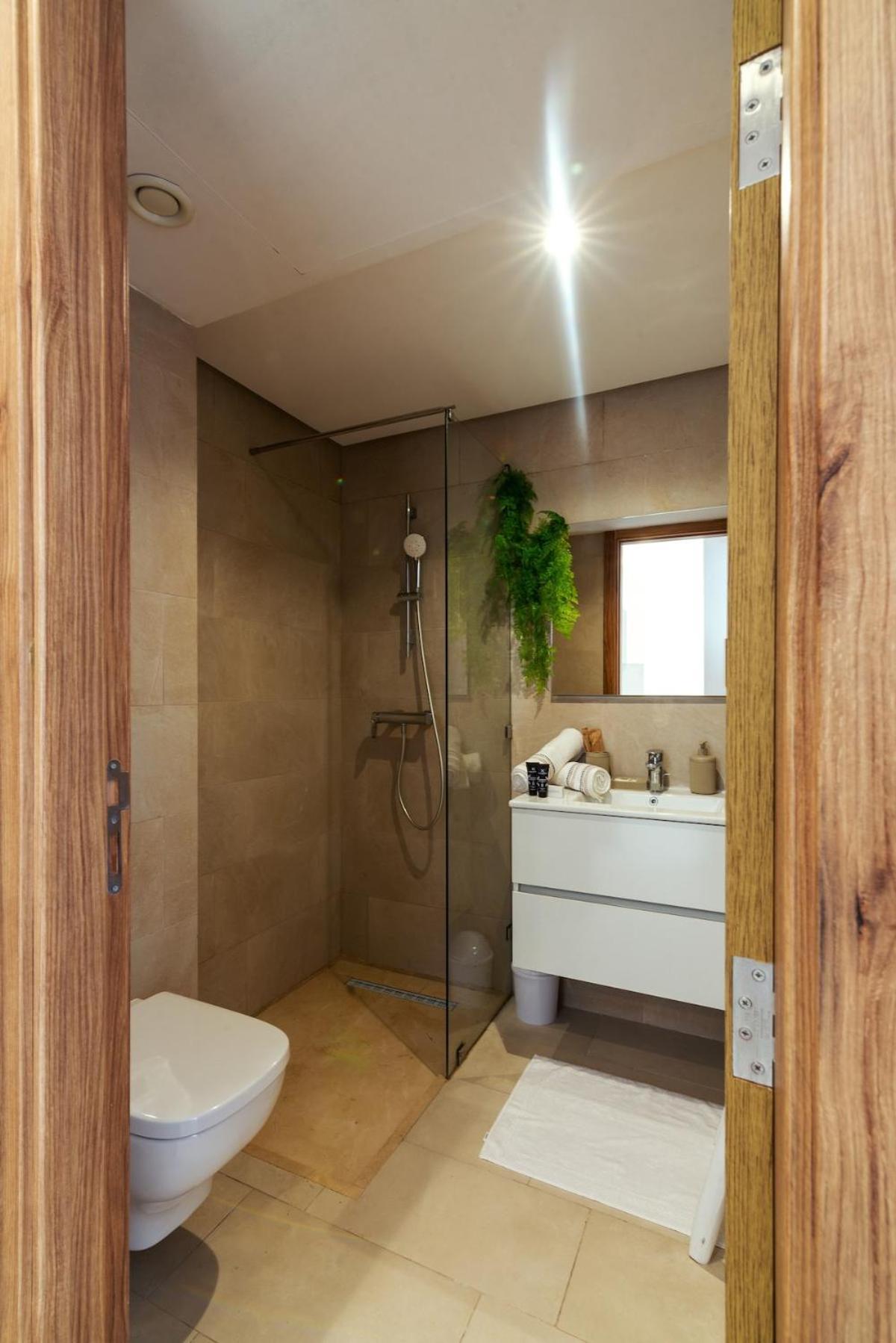 Livia Cosy - Clim, Wifi, Jardin A 10min De L'aeroport *