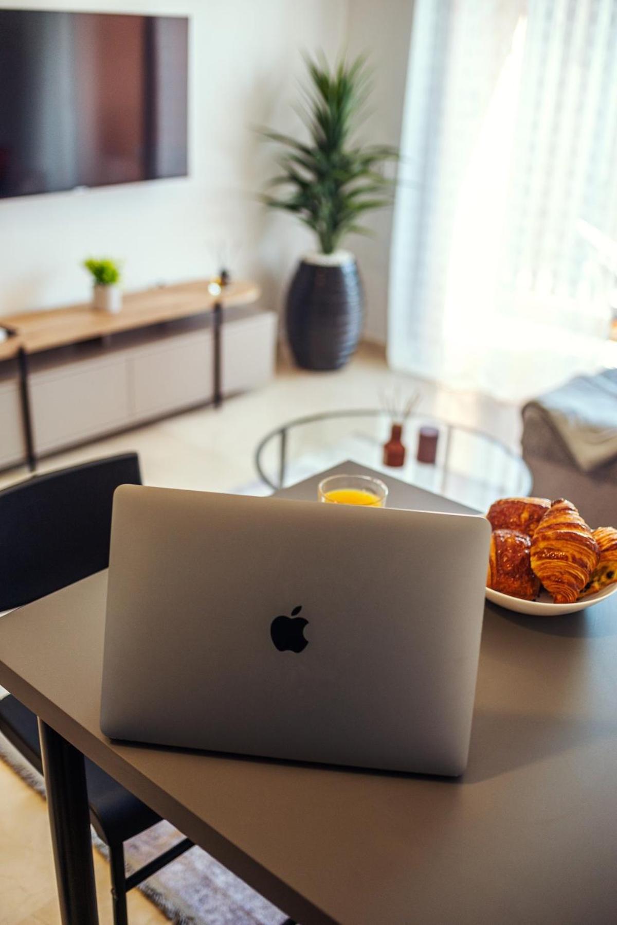 Apartment Livia Cosy - Clim, Wifi, Jardin A 10min De L'aeroport Marrakesh