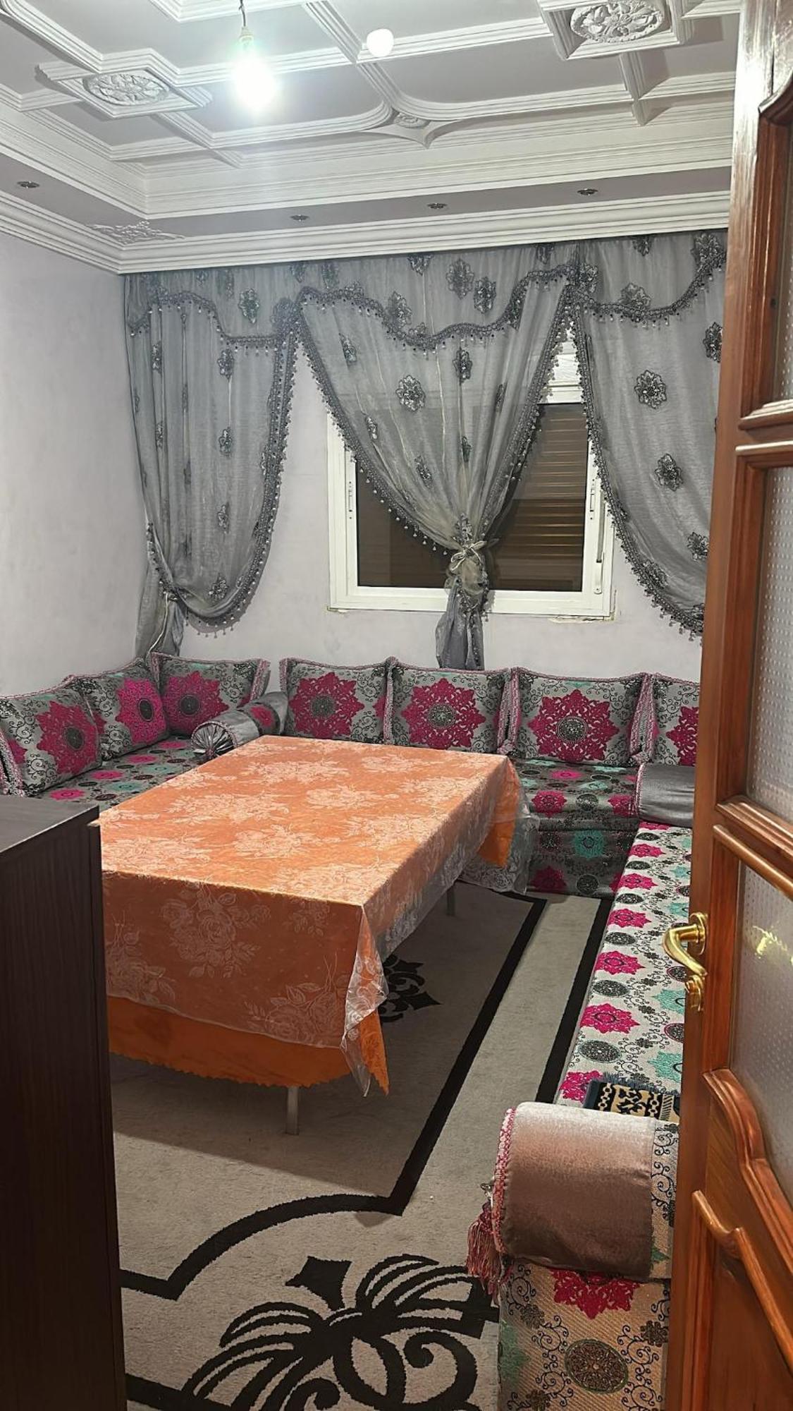 The Red House Apartment