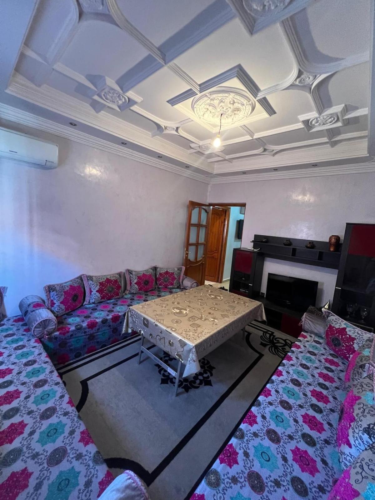 The Red House Apartment