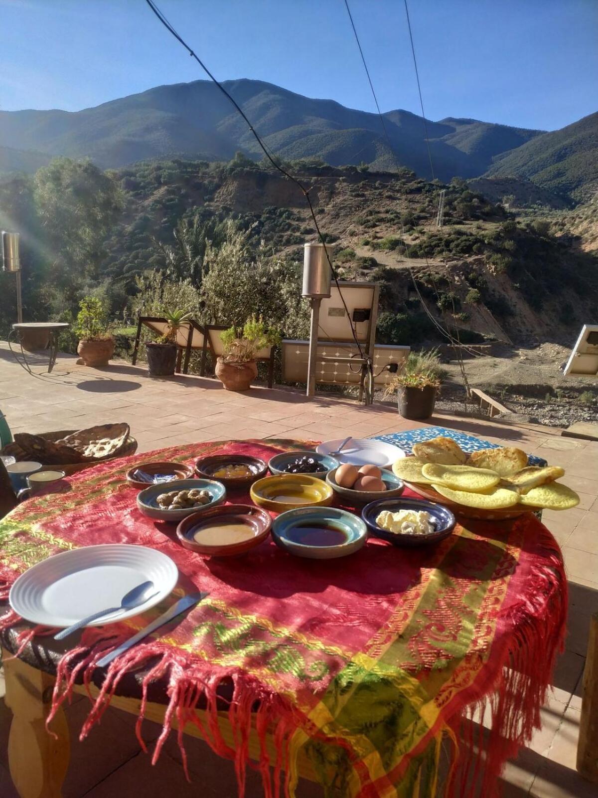 Saida Berber House Homestay *