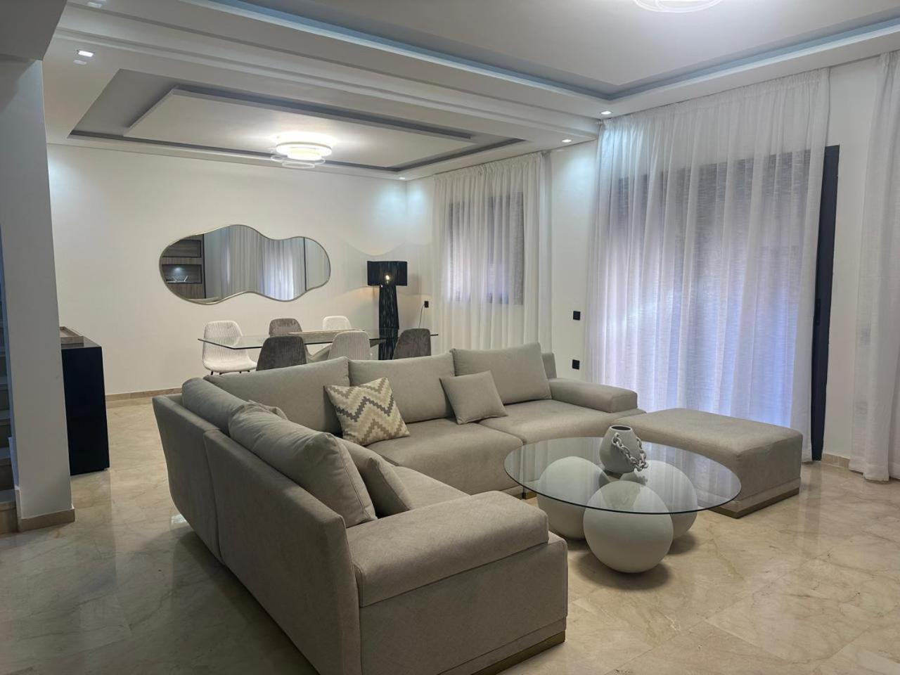 Apartment Duplex Jacuzzi