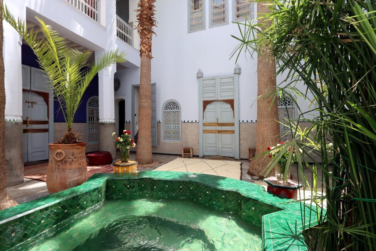 La Tulipe, Private, 4 Ch, Medina