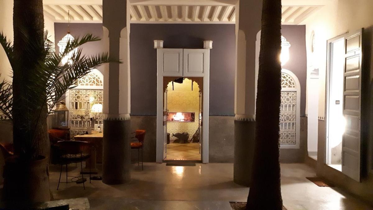 La Tulipe, Private, 4 Ch, Medina Villa *