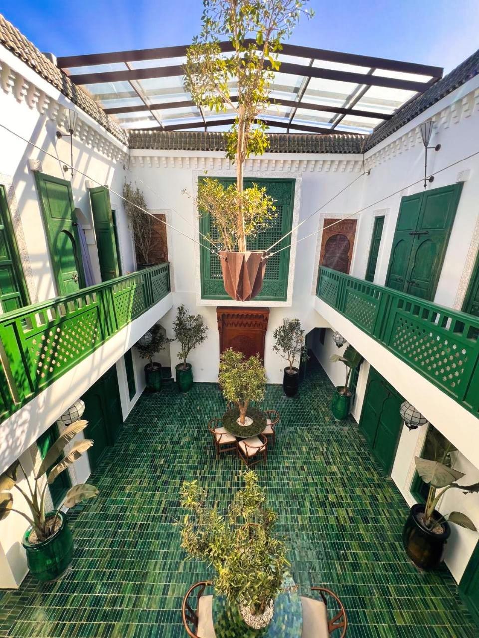 Riad Jil &